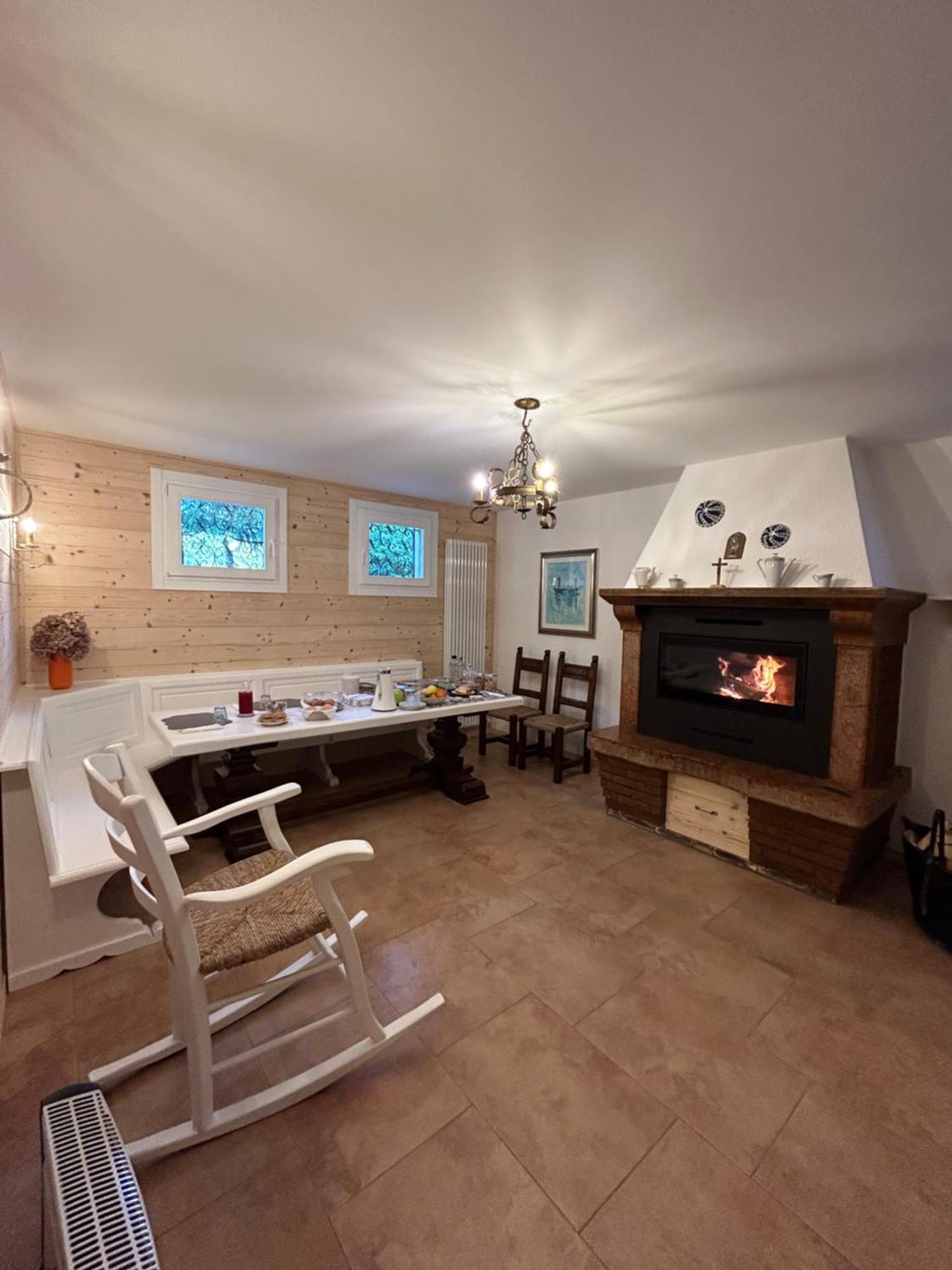 B&B Relief Possagno Eksteriør bilde